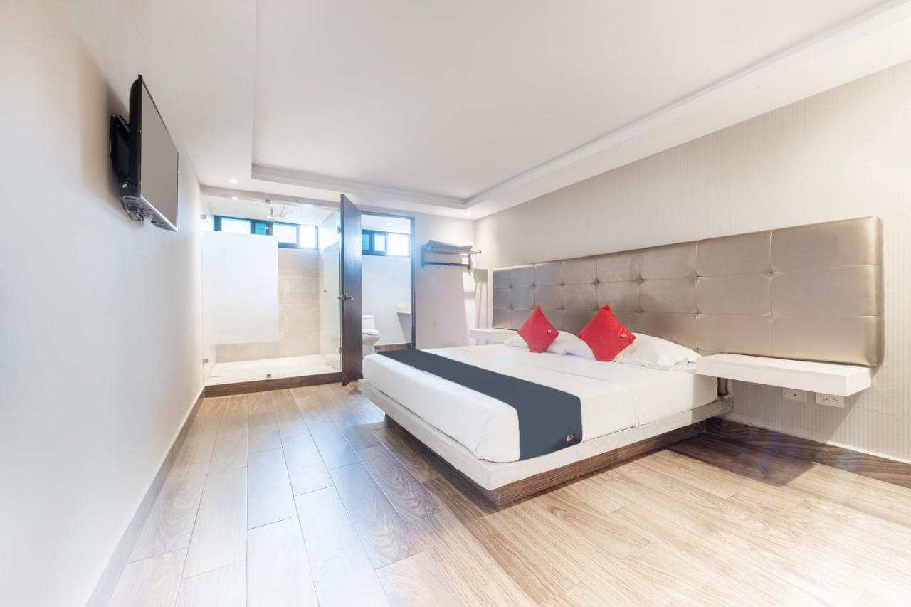 Hotel 202 Monterrey Luaran gambar
