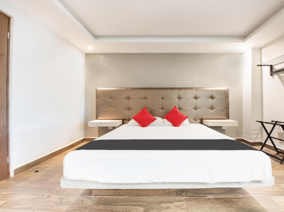 Hotel 202 Monterrey Luaran gambar